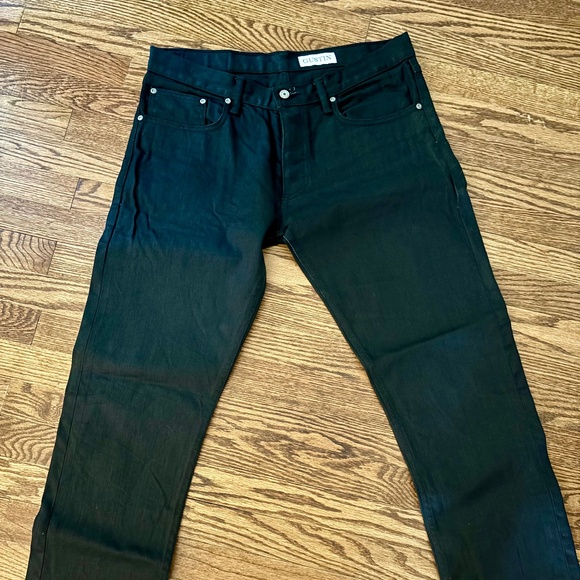 Gustin Selvedge BlackXBlack Straight Fit - Picture 1 of 5